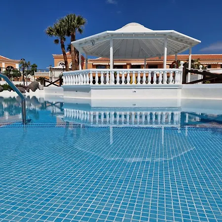 Apartment Moderne Mit Meerblick Und Pool *