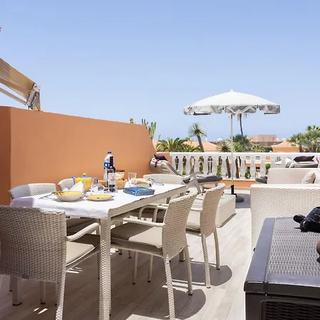 Apartament Moderne Mit Meerblick Und Pool