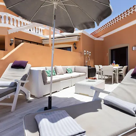 Moderne Mit Meerblick Und Pool Appartamento